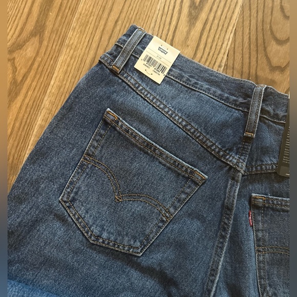 Levi’s 80s “Mom” jeans - Picture 6 of 13